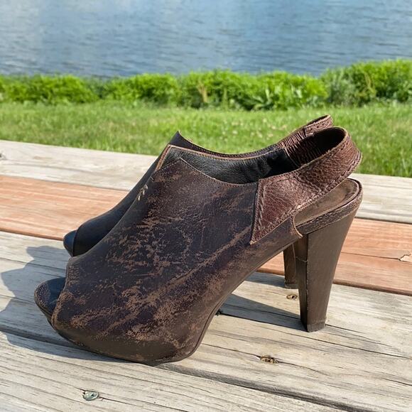Henry Beguelin Brown Distressed Leather  Slingback Peep Toe Bootie Sandal 6 - Picture 4 of 10